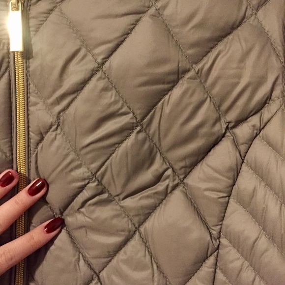 Michael Kors quilted coat - Picture 6 of 6